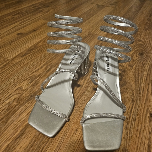 Steve Madden Shoes - Steve Madden Metallic Spiral Heels